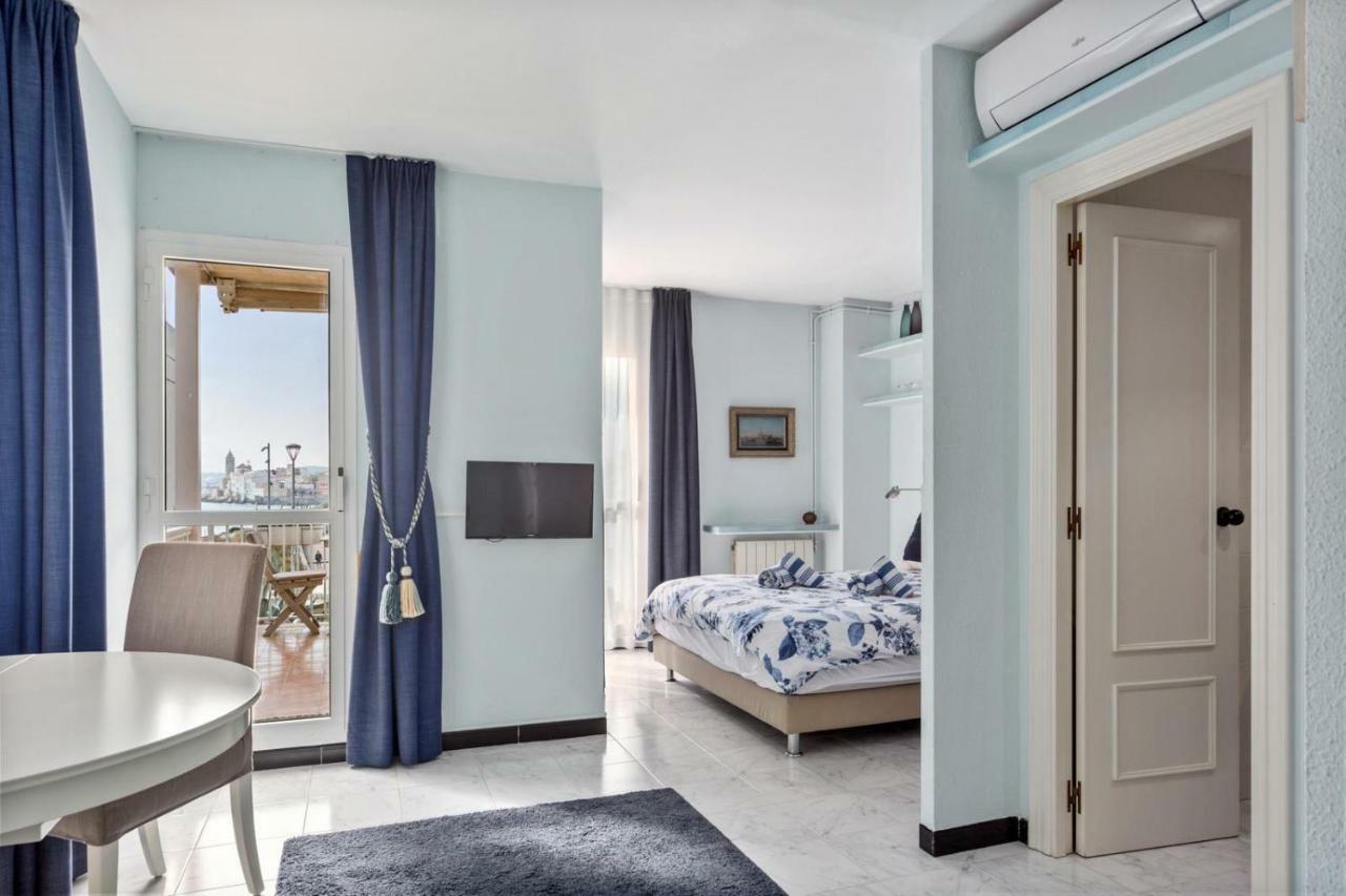 Casa Balmins Sitges Bed & Breakfast Exterior foto