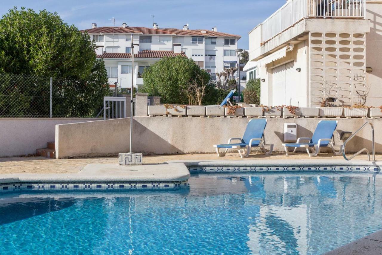 Casa Balmins Sitges Bed & Breakfast Exterior foto
